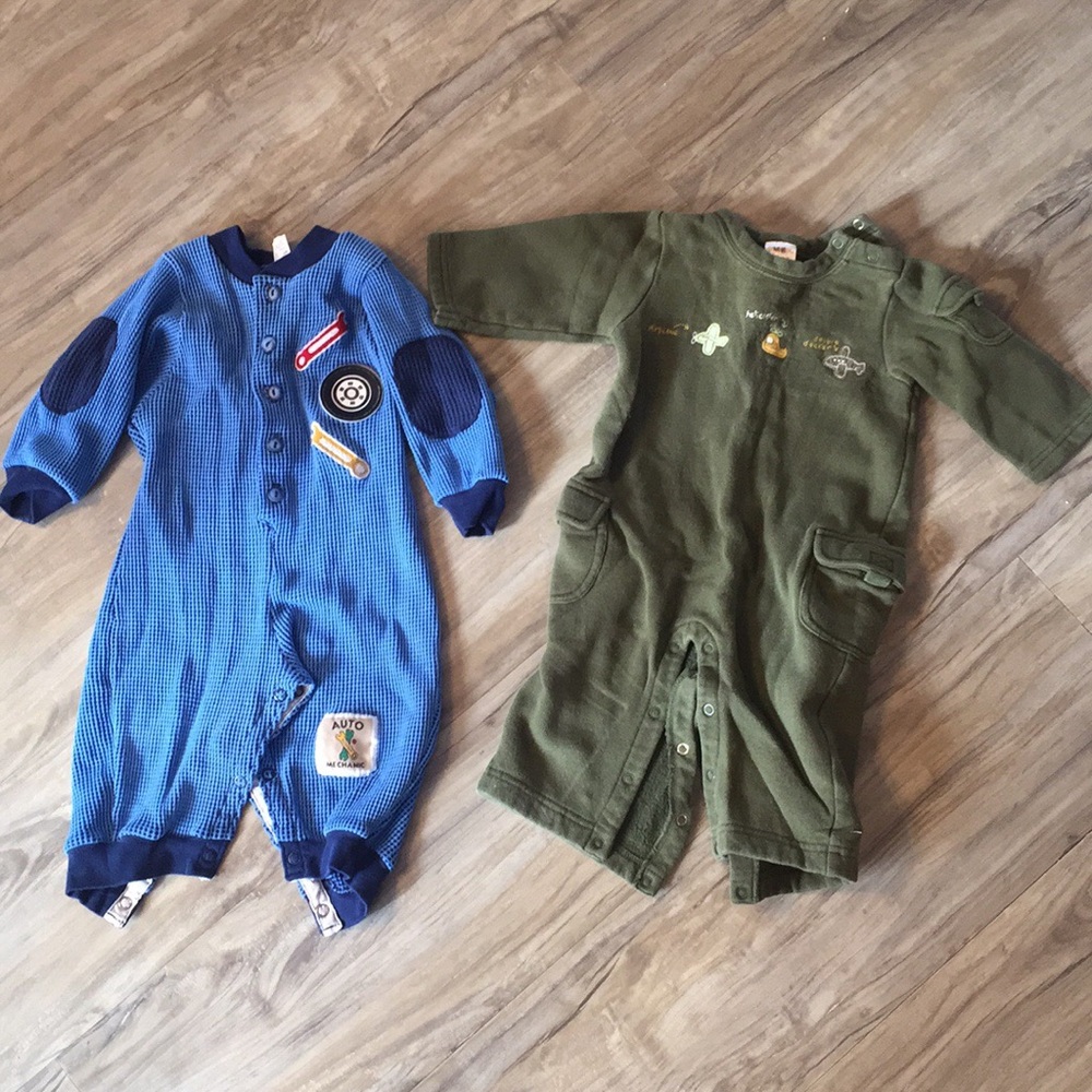 2 play rompers/jumpers